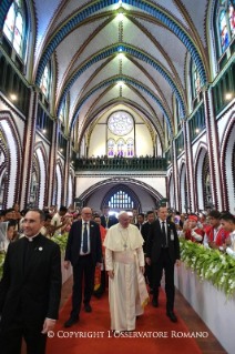20-Viaje apostólico a Myanmar: Santa Misa con los jóvenes