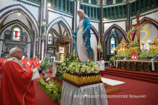 22-Viaje apostólico a Myanmar: Santa Misa con los jóvenes