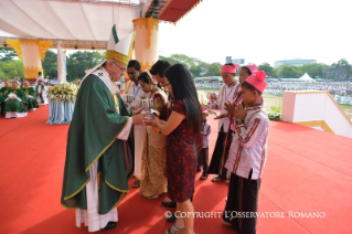 16-Apostolische Reise nach Myanmar: Eucharistiefeier