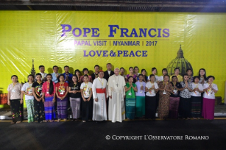 5-Apostolic Journey to Myanmar: Meeting with the Bishops of Myanmar