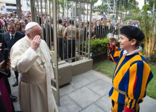 13-Viaje apostólico a Perú: Ceremonia de bienvenida