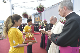15-Apostolic Journey to Peru: Marian Celebration &#x2013; Virgen de la Puerta