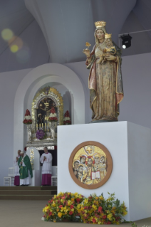 14-Apostolic Journey to Peru: Holy Mass 