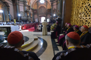 11-Apostolische Reise nach Peru: Gebet der Terz mit den Kontemplativen Ordnesfrauen