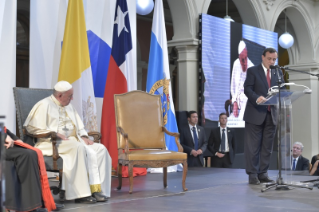2-Apostolische Reise nach Chile: Besuch der Päpstlichen Katholischen Universität von Chile