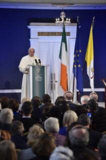 4-Apostolische Reise nach Irland: Begegnung mit den Autoritäten, der Zivilgesellschaft und dem Diplomatischen Korps 