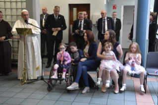 9-Apostolic Visit to Ireland: Visit to the day centre for homeless families of the capuchin fathers