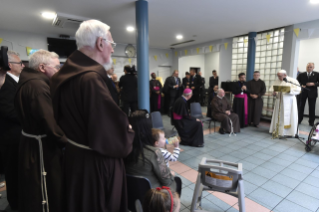 19-Apostolic Visit to Ireland: Visit to the day centre for homeless families of the capuchin fathers