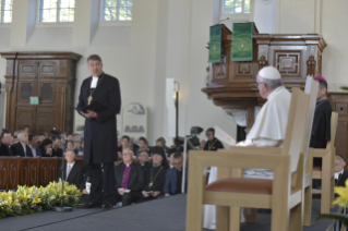 5-Viaggio Apostolico in Estonia: Incontro ecumenico con i giovani  