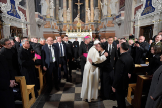 20-Apostolische Reise nach Litauen: Begegnung mit Priestern, Ordensleuten und Seminaristen 