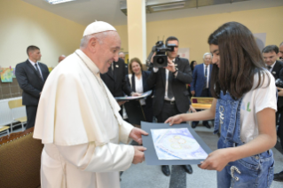 14-Apostolic Journey to Bulgaria: Private visit of the Holy Father to Vrazhdebna Refugee Center (Sofia)