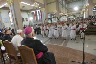 9-Apostolic Journey to Bulgaria: Meeting with the Catholic Community 