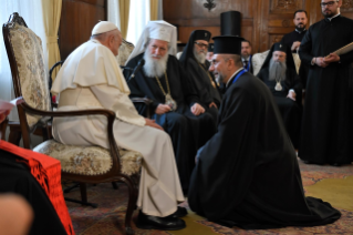 5-Viaggio Apostolico in Bulgaria: Visita al Patriarca e al Santo Sinodo  
