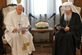 10-Apostolic Journey to Bulgaria: Visit to the Patriarch and to the Holy Synod 