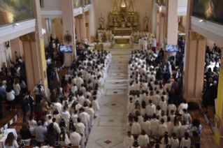 3-Voyage apostolique en Bulgarie : Messe et premières communions