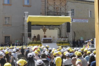 10-Visita del Santo Padre a la Di&#xf3;cesis de Camerino-Sanseverino Marche: Celebraci&#xf3;n de la Santa Misa