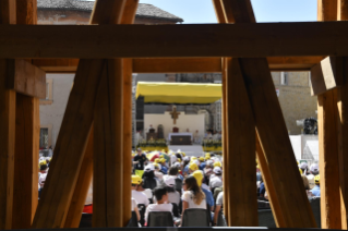 4-Visita del Santo Padre a la Di&#xf3;cesis de Camerino-Sanseverino Marche: Celebraci&#xf3;n de la Santa Misa