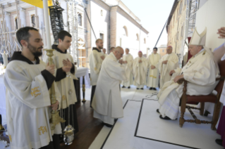 6-Visita del Santo Padre a la Di&#xf3;cesis de Camerino-Sanseverino Marche: Celebraci&#xf3;n de la Santa Misa