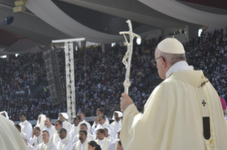 9-Apostolische Reise in die Vereinigten Arabische Emirate: Heilige Messe