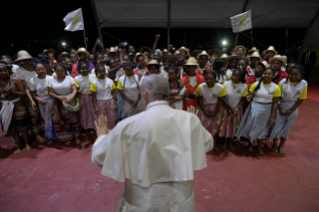18-Apostolische Reise nach Madagaskar: Gebetsvigil mit den Jugendlichen 