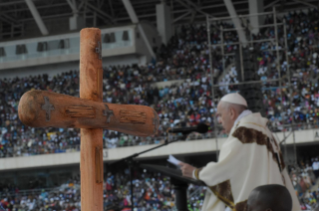 9-Apostolische Reise nach Mosambik: Heilige Messe 