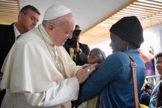 6-Apostolische Reise nach Mosambik: Besuch im Krankenhaus von Zimpeto