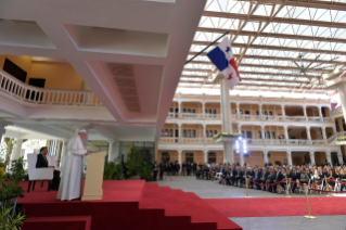 1-Apostolische Reise nach Panama: Begegnung mit den Vertretern der Regierung und des öffentlichen Lebens sowie mit dem Diplomatischen Korps 