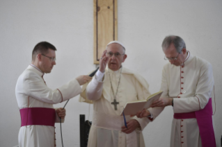 13-Viagem Apostólica ao Panamá: Liturgia penitencial com jovens reclusos