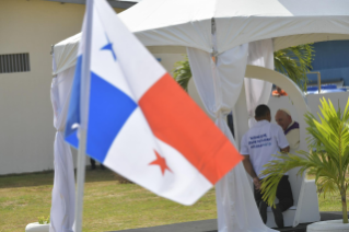 23-Voyage apostolique au Panama : Liturgie pénitentielle avec les jeunes privés de liberté au Centro de Cumplimiento de Menores Las Garzas de Pacora