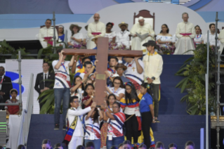 4-Apostolic Journey to Panama: Via Crucis with young people at Campo Santa Maria la Antigua – Cinta Costera