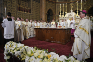 10-Voyage apostolique en Roumanie : Messe 