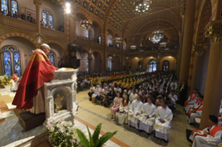 16-Apostolische Reise nach Thailand: Heilige Messe mit jungen Menschen 