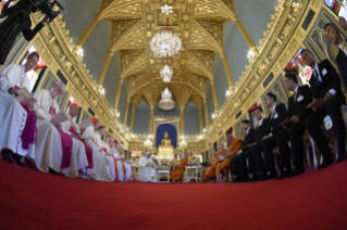 2-Viaje apostólico a Tailandia: Visita al Patriarca Supremo Budista