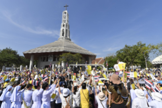 15-Viaggio Apostolico in Thailandia: Incontro con i Sacerdoti, Religiosi/e, Seminaristi e Catechisti 