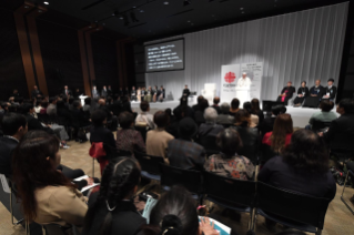 6-Viaggio Apostolico in Giappone: Incontro con le vittime del triplice disastro 