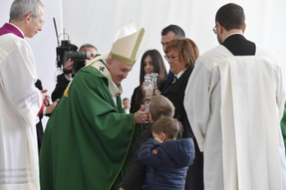 22-Besuch in Bari: Heilige Messe