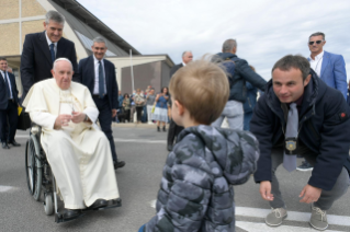 31-Besuch von Papst Franziskus in Assisi aus Anlass des Wirtschaftsforums “Economy of Francesco”