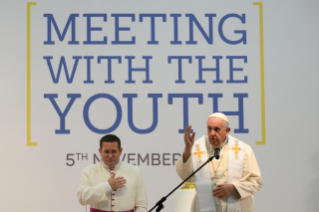 12-Voyage apostolique au Royaume du Bahreïn : Rencontre avec les jeunes 
