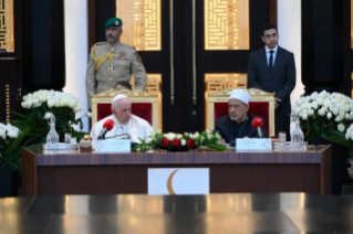 16-Apostolic Journey to the Kingdom of Bahrain: Meeting with the Members of the Muslim Council of Elders  