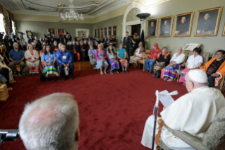 0-Apostolische Reise nach Kanada: Begegnung mit einer Delegation indigener Völker aus Québec 