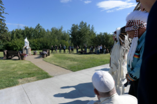 4-Viaje apostólico a Canadá: Participación en la peregrinación al Lago de Santa Ana y Liturgia de la Palabra