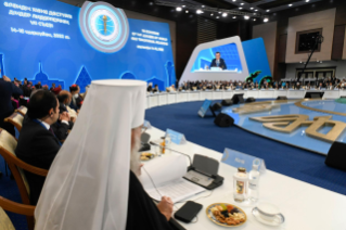 1-Apostolische Reise nach Kasachstan: Eröffnung und Vollversammlung des "Siebten Kongresses der Führer der Weltreligionen und traditionellen Religionen"