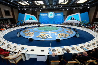 7-Apostolische Reise nach Kasachstan: Eröffnung und Vollversammlung des "Siebten Kongresses der Führer der Weltreligionen und traditionellen Religionen"