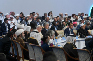 7-Voyage Apostolique au Kazakhstan : Lecture de la Déclaration finale et conclusion du Congrès