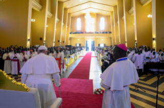 12-Apostolische Reise in den Südsudan: Begegnung mit Bischöfen, Priestern, Diakonen, Ordensleuten und Seminaristen