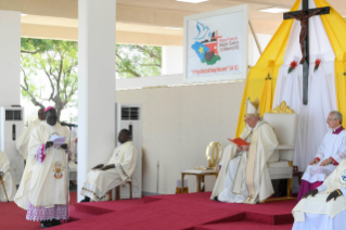 24-Apostolische Reise in den Südsudan: Heilige Messe beim "John Garang"-Mausoleum (Juba, 5. Februar 2023)