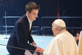 16-Apostolische Reise nach Ungarn: Begegnung mit Jugendlichen 