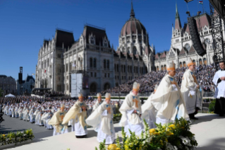 5-Voyage apostolique en Hongrie : Messe 