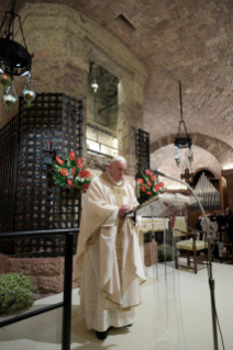 2-Visit of the Holy Father Francis to Assisi: Holy Mass and signing of the new Encyclical <i>“All Brothers”, on fraternity and social friendship</i> 