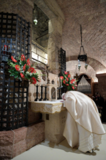 7-Visit of the Holy Father Francis to Assisi: Holy Mass and signing of the new Encyclical <i>“All Brothers”, on fraternity and social friendship</i> 
